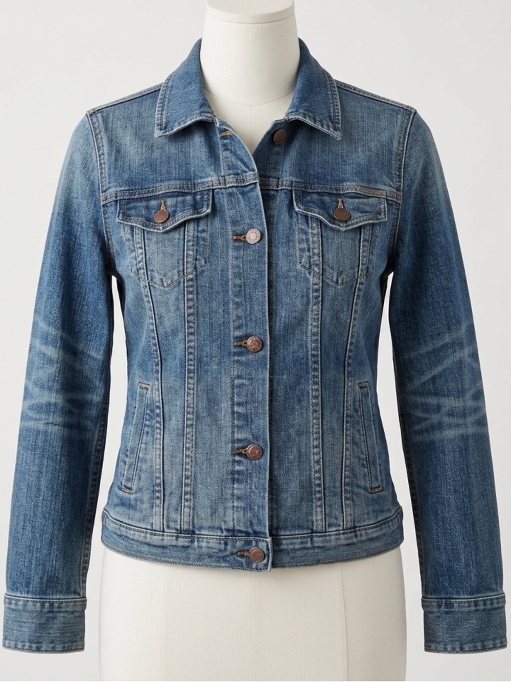 Ezra Fitch Distressed Denim Jacket Vintage Y2K Preppy Classic Minimalist Size M